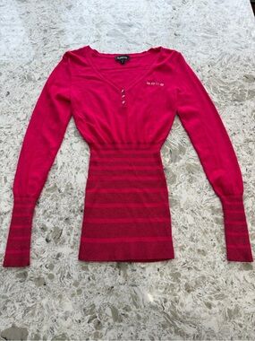 bebe Bright Fuchsia V-Neck Knit Top